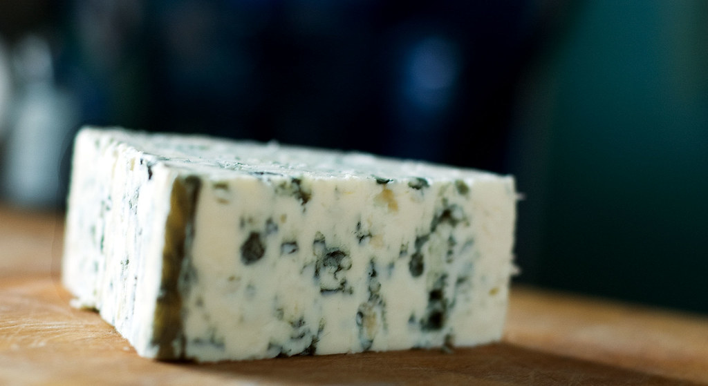 Side Effects of Blue Cheese Allergy Symptoms